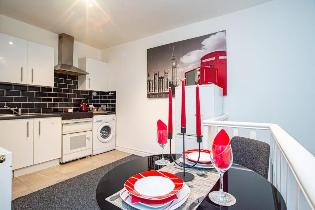 Watford Central Serviced Apartments Ngoại thất bức ảnh