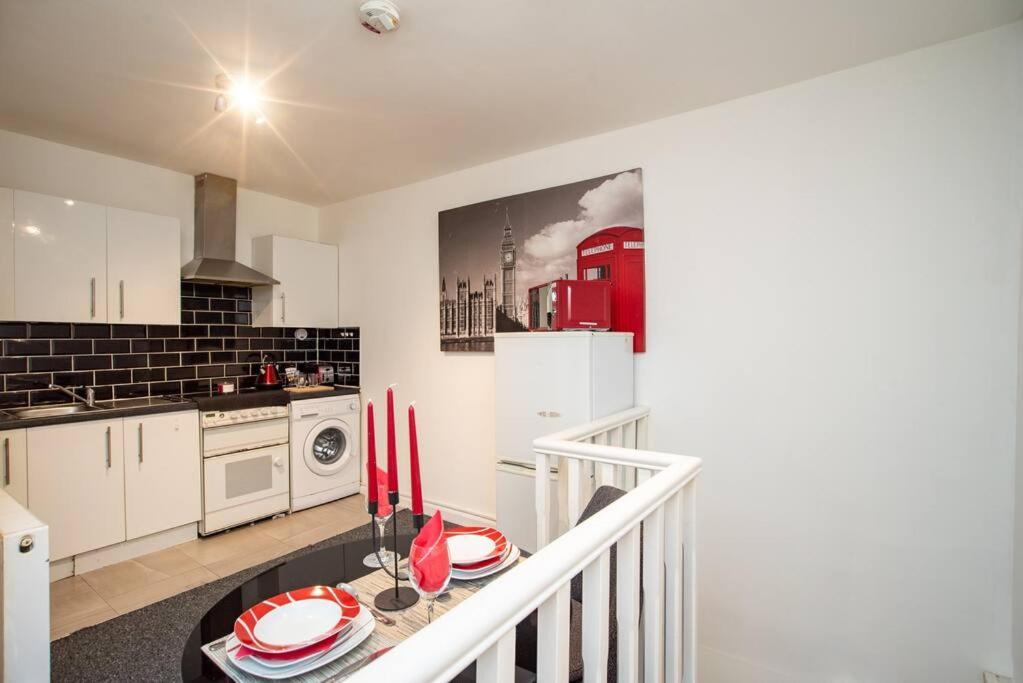 Watford Central Serviced Apartments Ngoại thất bức ảnh