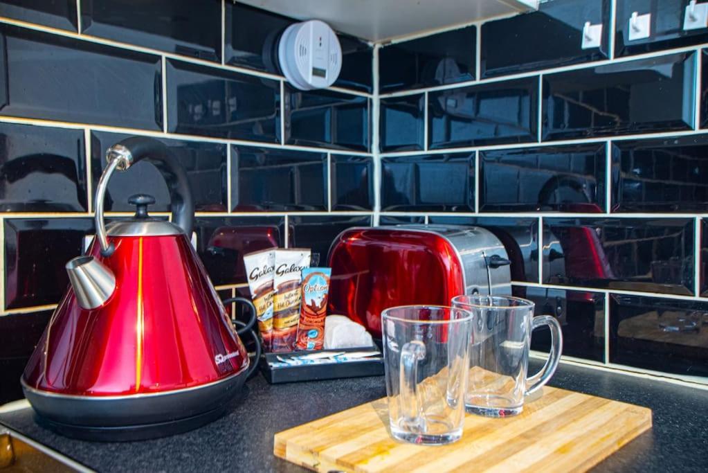 Watford Central Serviced Apartments Ngoại thất bức ảnh